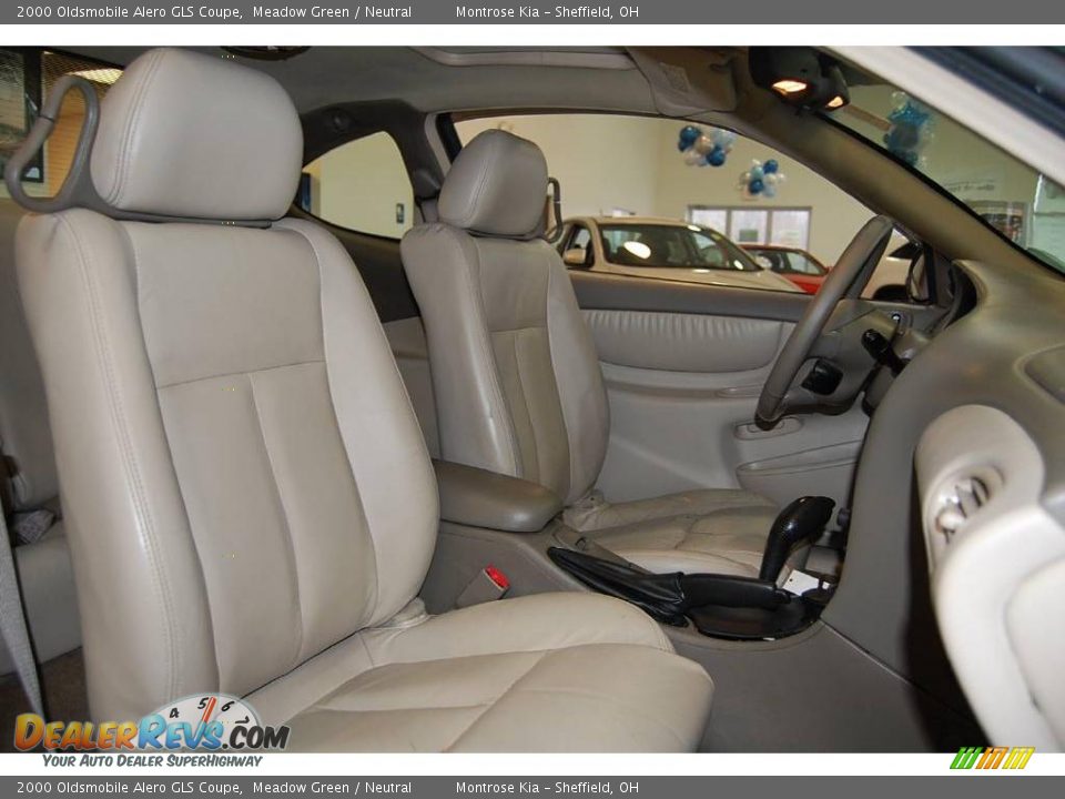 2000 Oldsmobile Alero GLS Coupe Meadow Green / Neutral Photo #19