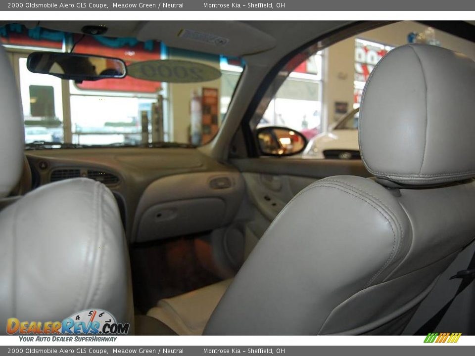 2000 Oldsmobile Alero GLS Coupe Meadow Green / Neutral Photo #21