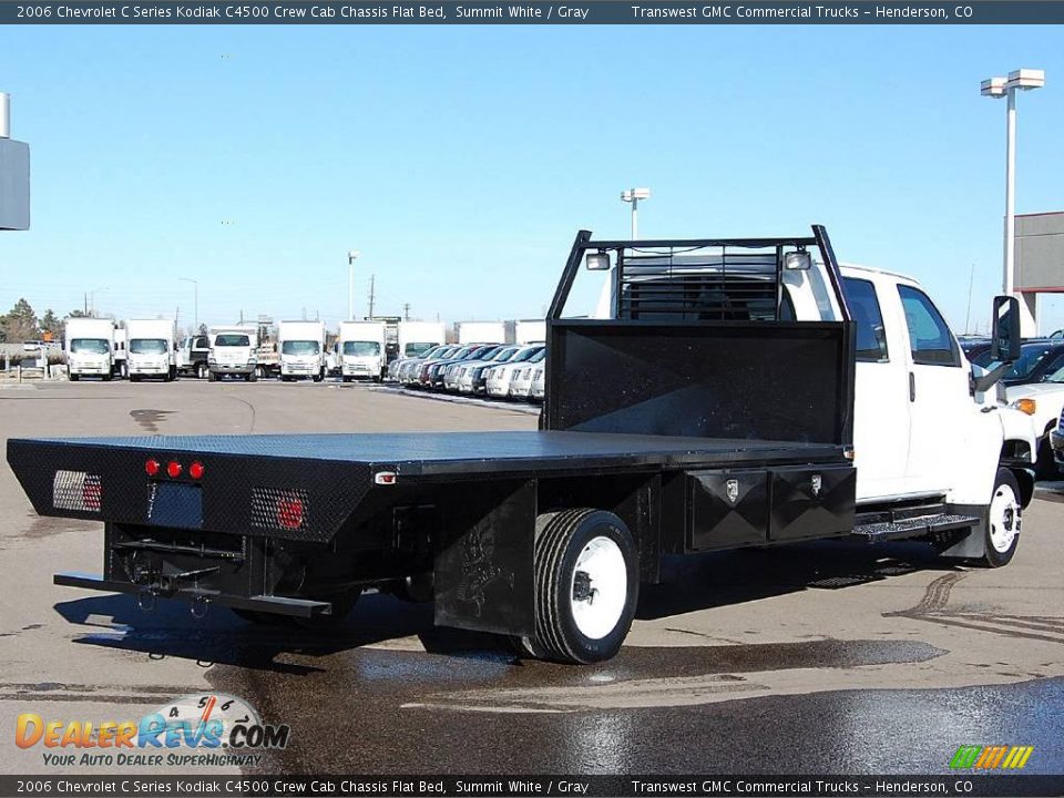 2006 Chevrolet C Series Kodiak C4500 Crew Cab Chassis Flat Bed Summit White / Gray Photo #10