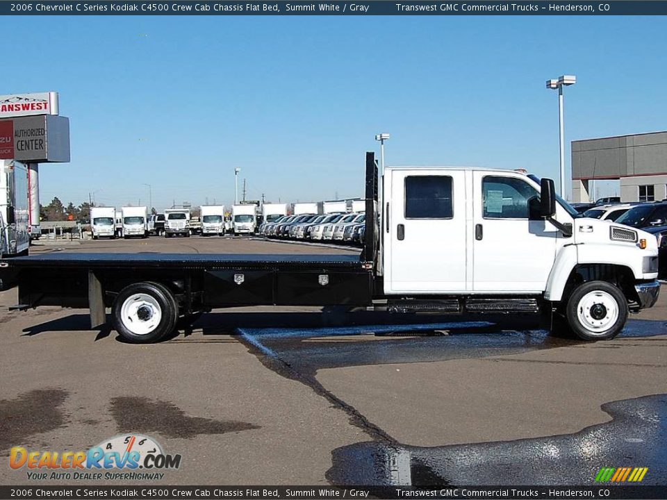 2006 Chevrolet C Series Kodiak C4500 Crew Cab Chassis Flat Bed Summit White / Gray Photo #11
