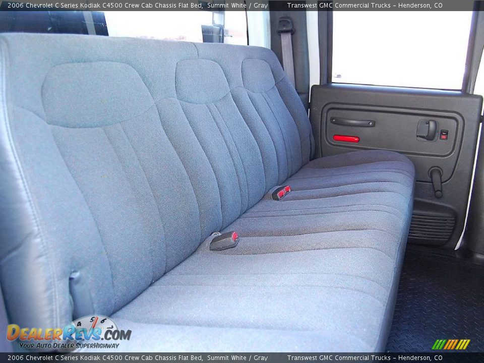 2006 Chevrolet C Series Kodiak C4500 Crew Cab Chassis Flat Bed Summit White / Gray Photo #21
