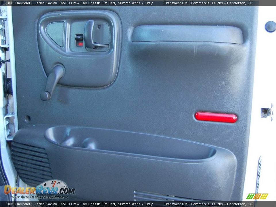 2006 Chevrolet C Series Kodiak C4500 Crew Cab Chassis Flat Bed Summit White / Gray Photo #26