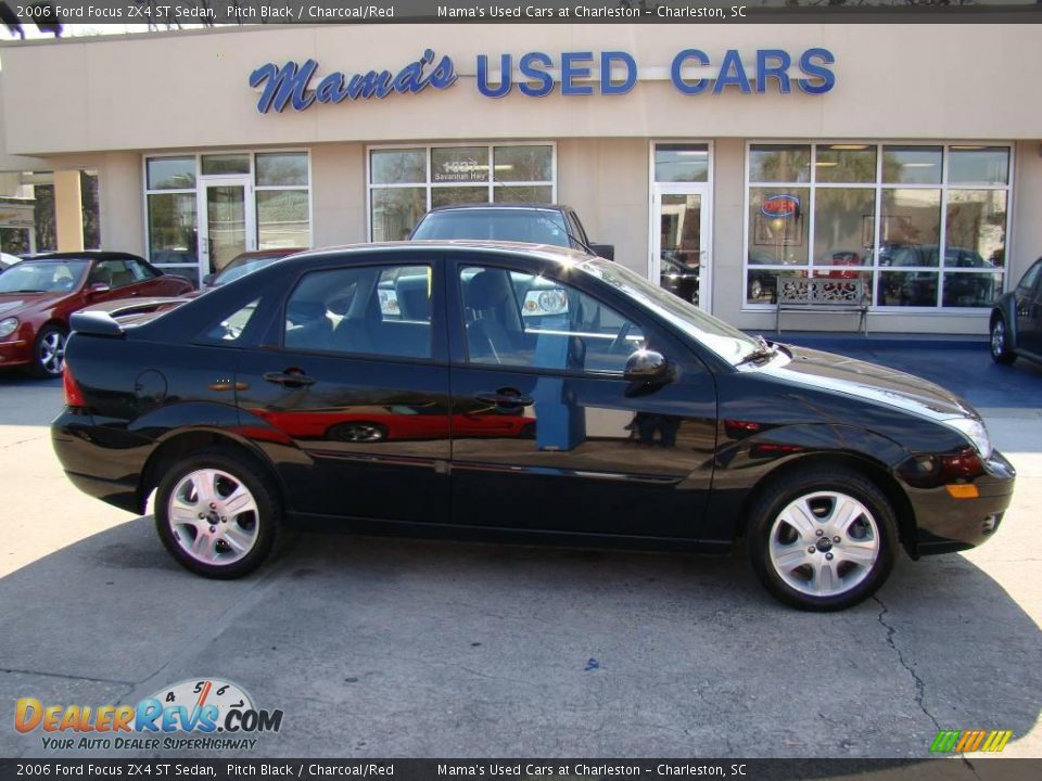 2006 Ford Focus ZX4 ST Sedan Pitch Black / Charcoal/Red Photo #1