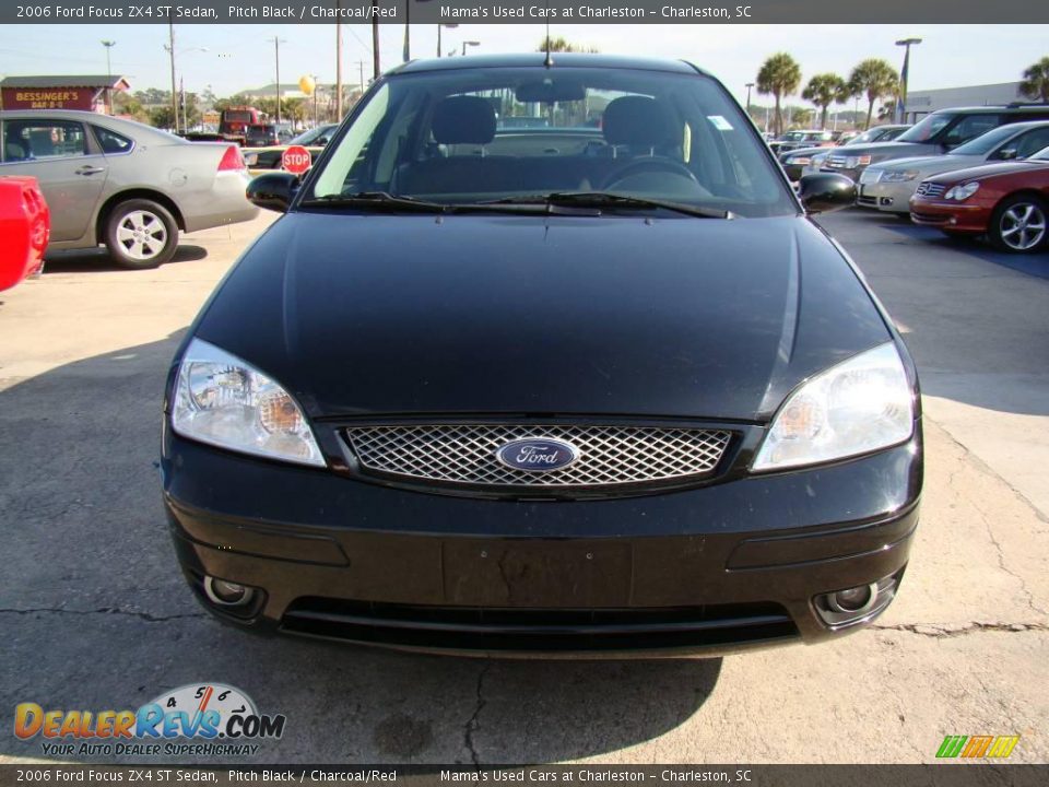 2006 Ford Focus ZX4 ST Sedan Pitch Black / Charcoal/Red Photo #3