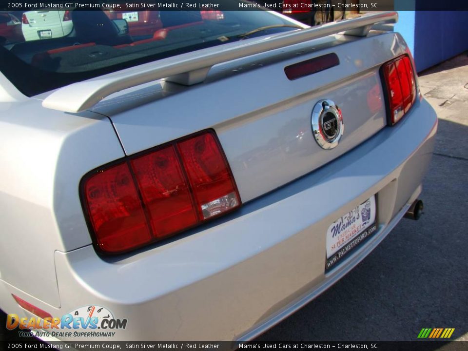 2005 Ford Mustang GT Premium Coupe Satin Silver Metallic / Red Leather Photo #31