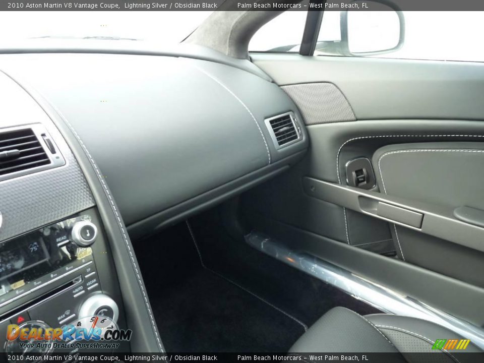 2010 Aston Martin V8 Vantage Coupe Lightning Silver / Obsidian Black Photo #15