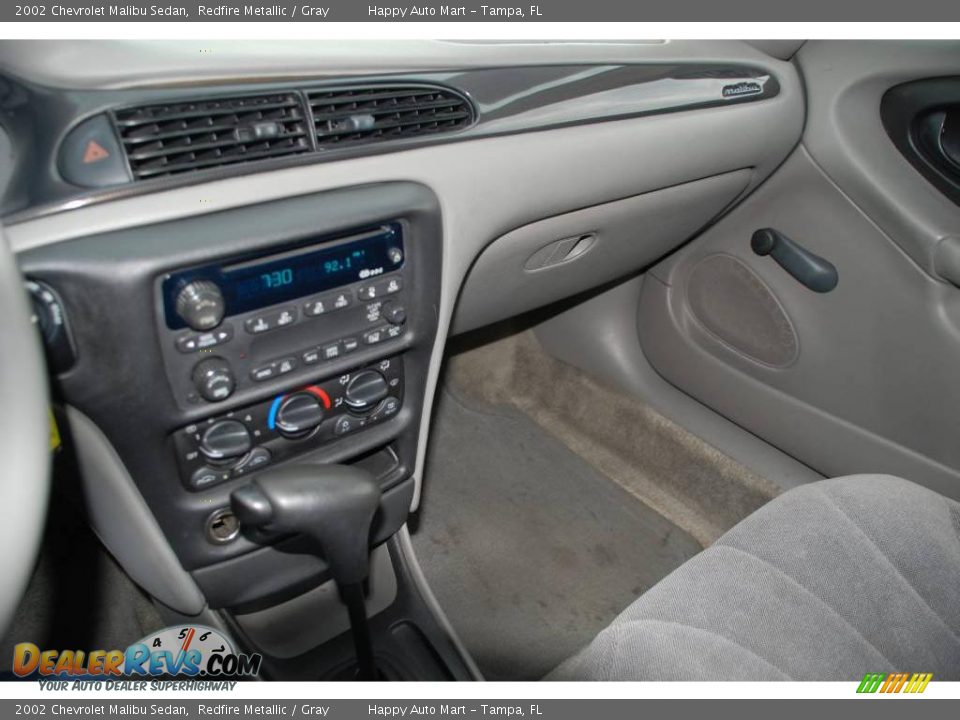 2002 Chevrolet Malibu Sedan Redfire Metallic / Gray Photo #14