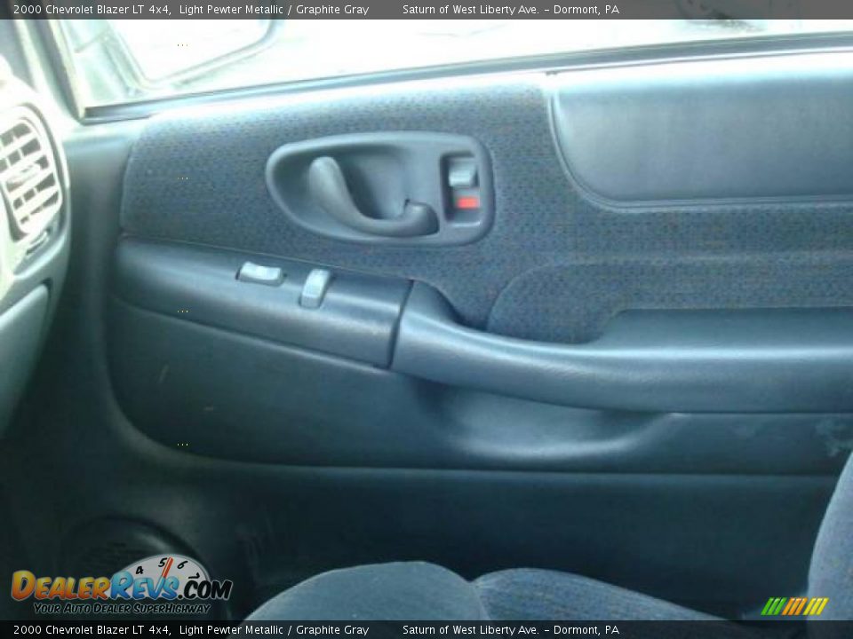 2000 Chevrolet Blazer LT 4x4 Light Pewter Metallic / Graphite Gray Photo #12