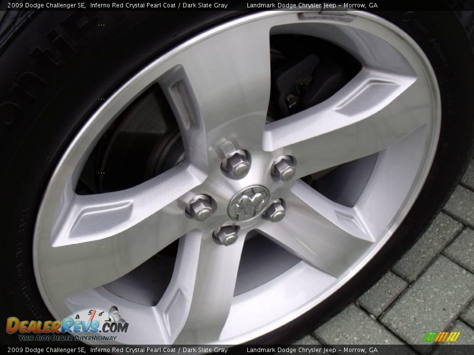 2009 Dodge Challenger SE Inferno Red Crystal Pearl Coat / Dark Slate Gray Photo #9