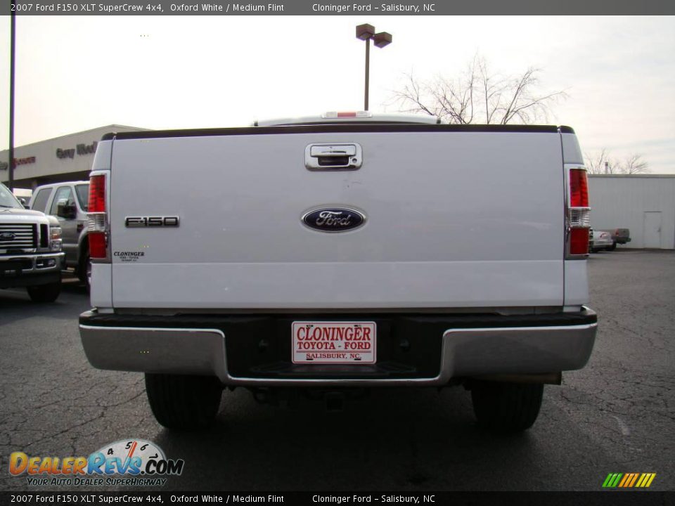 2007 Ford F150 XLT SuperCrew 4x4 Oxford White / Medium Flint Photo #4