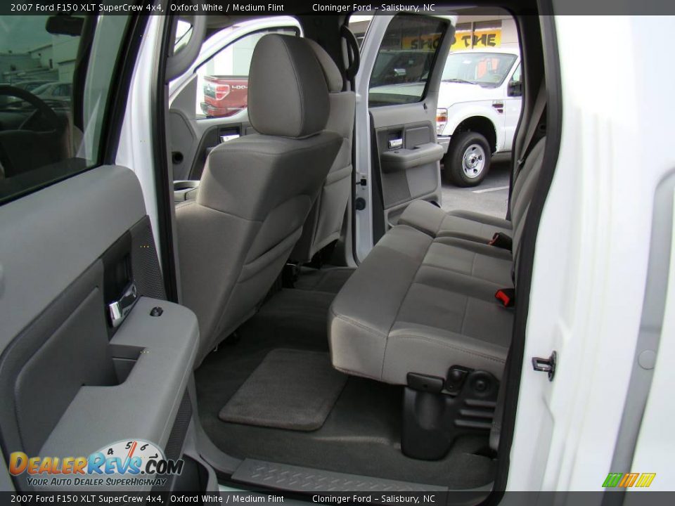 2007 Ford F150 XLT SuperCrew 4x4 Oxford White / Medium Flint Photo #9