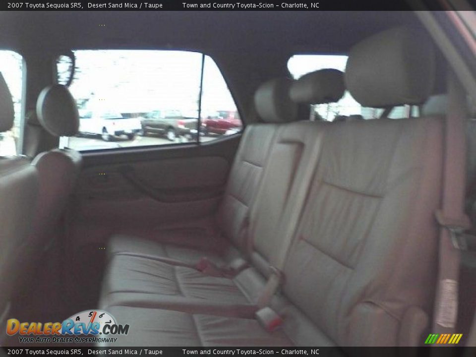 2007 Toyota Sequoia SR5 Desert Sand Mica / Taupe Photo #7
