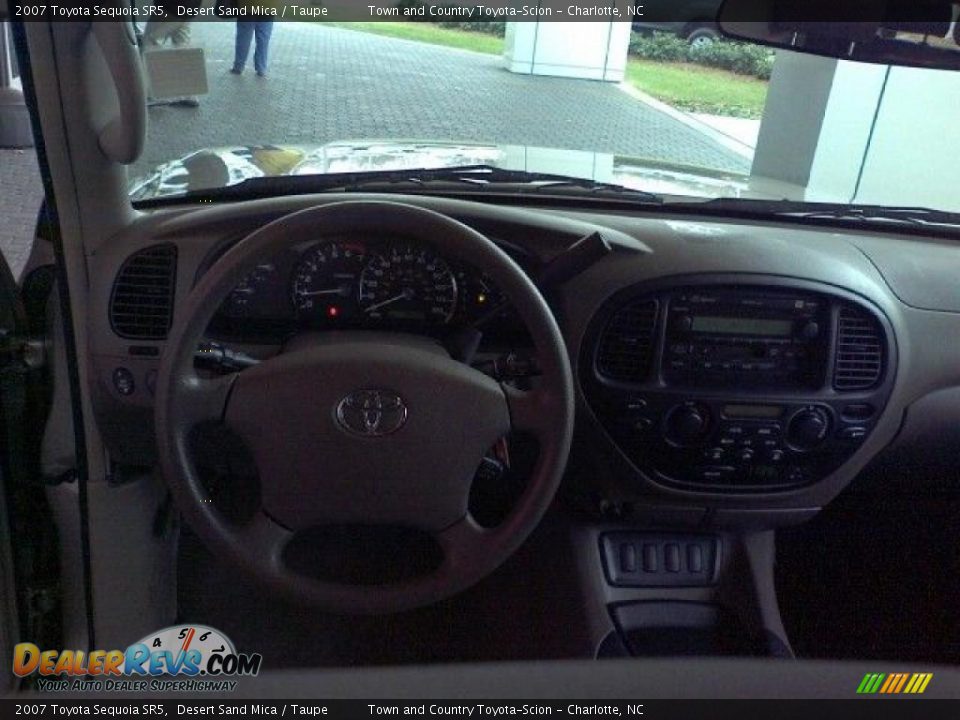 2007 Toyota Sequoia SR5 Desert Sand Mica / Taupe Photo #10