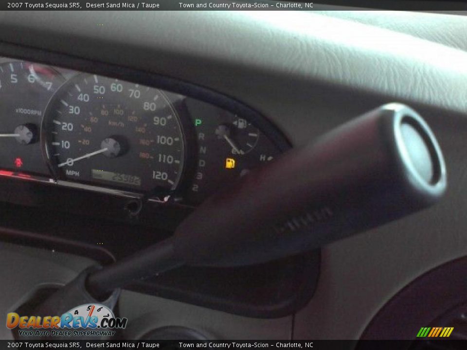 2007 Toyota Sequoia SR5 Desert Sand Mica / Taupe Photo #11