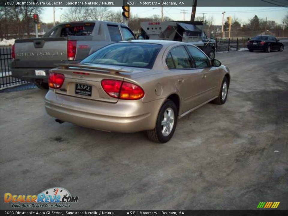 2003 Oldsmobile Alero GL Sedan Sandstone Metallic / Neutral Photo #3