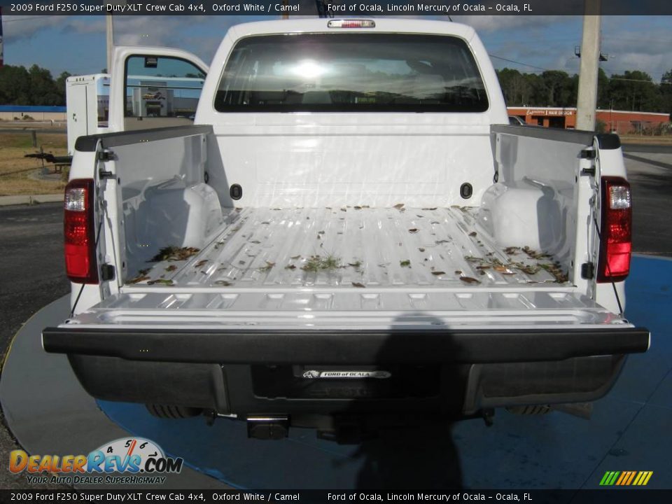 2009 Ford F250 Super Duty XLT Crew Cab 4x4 Oxford White / Camel Photo #8