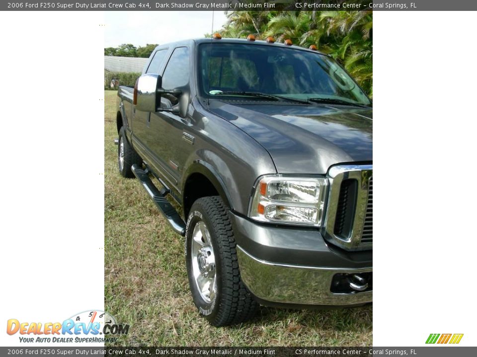 2006 Ford F250 Super Duty Lariat Crew Cab 4x4 Dark Shadow Gray Metallic / Medium Flint Photo #6
