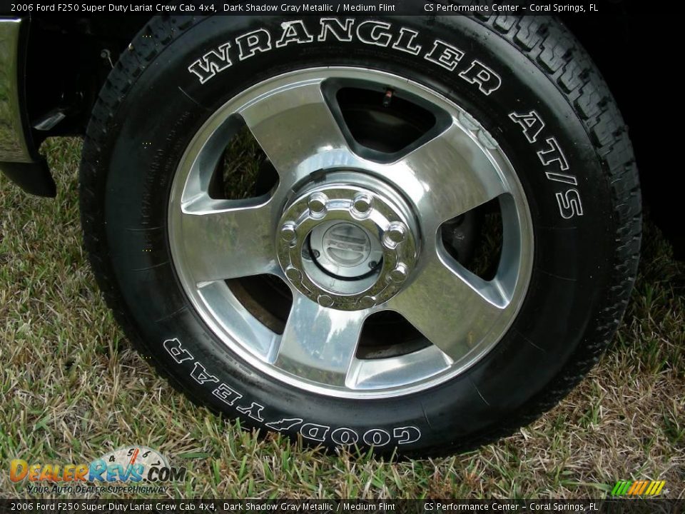 2006 Ford F250 Super Duty Lariat Crew Cab 4x4 Dark Shadow Gray Metallic / Medium Flint Photo #14