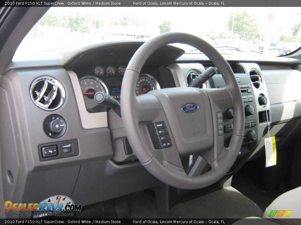2010 Ford F150 XLT SuperCrew Oxford White / Medium Stone Photo #3