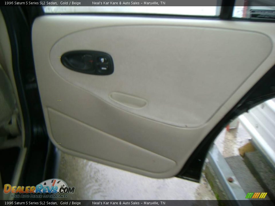 1996 Saturn S Series SL2 Sedan Gold / Beige Photo #19