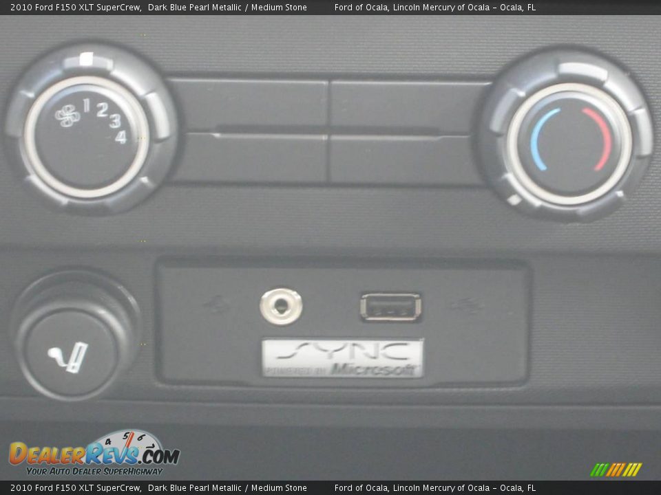 2010 Ford F150 XLT SuperCrew Dark Blue Pearl Metallic / Medium Stone Photo #6