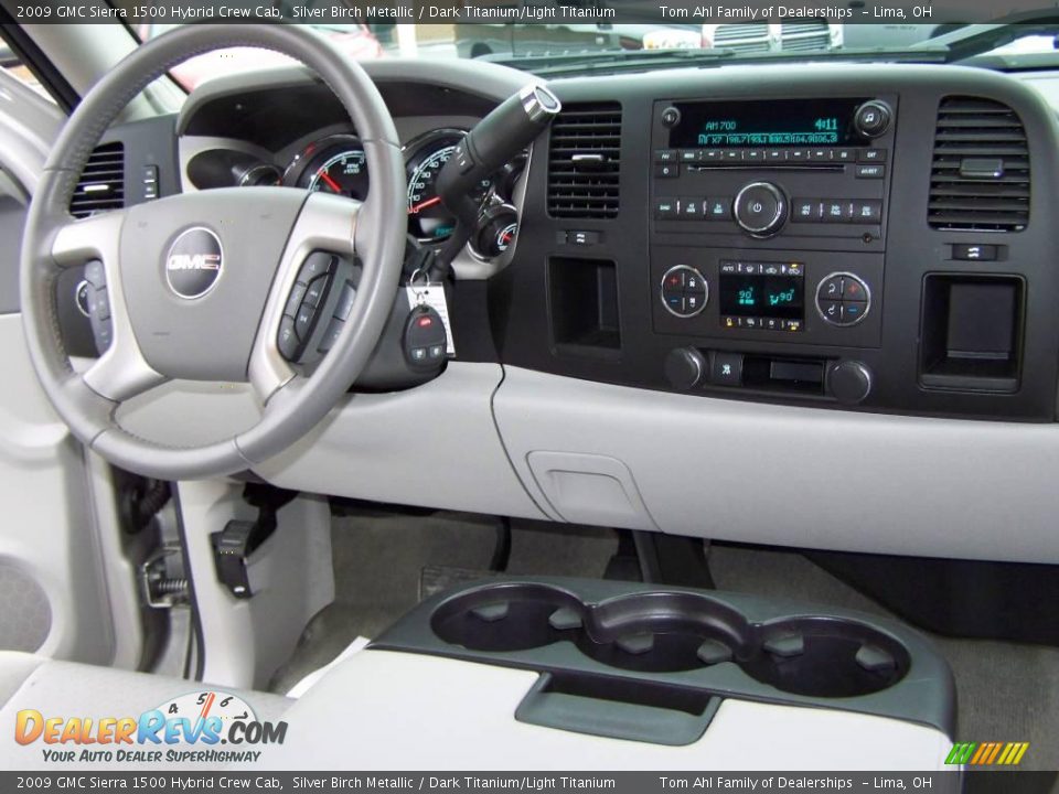 2009 GMC Sierra 1500 Hybrid Crew Cab Silver Birch Metallic / Dark Titanium/Light Titanium Photo #18