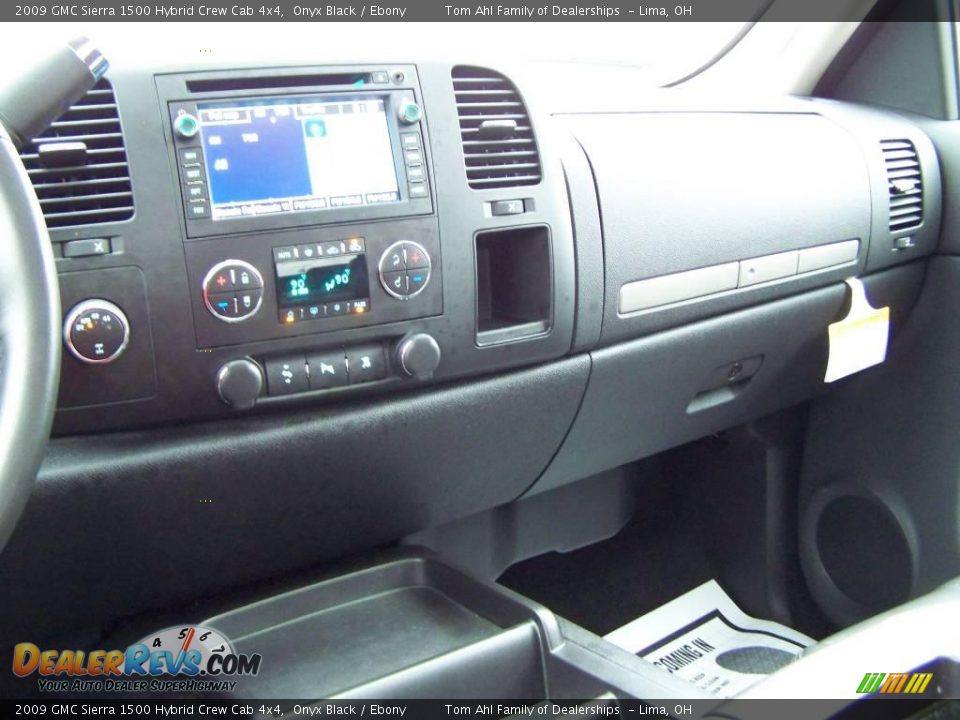2009 GMC Sierra 1500 Hybrid Crew Cab 4x4 Onyx Black / Ebony Photo #25