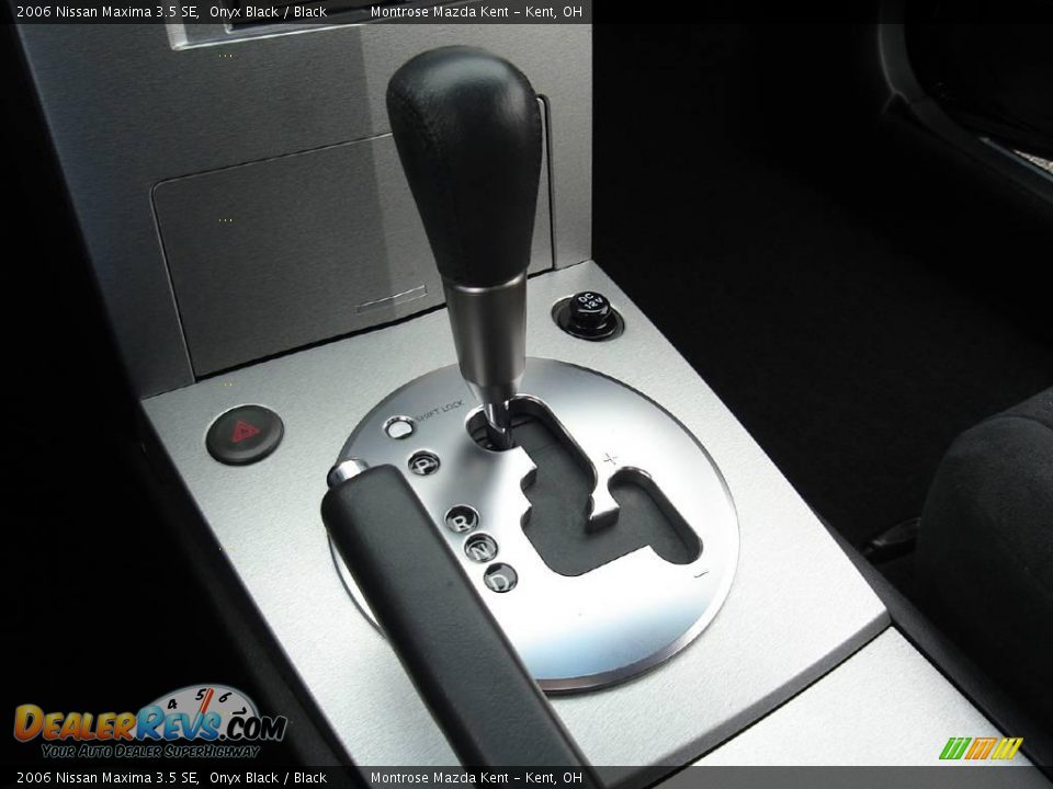 2006 Nissan Maxima 3.5 SE Onyx Black / Black Photo #31