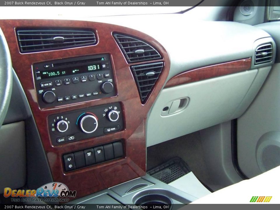 2007 Buick Rendezvous CX Black Onyx / Gray Photo #20