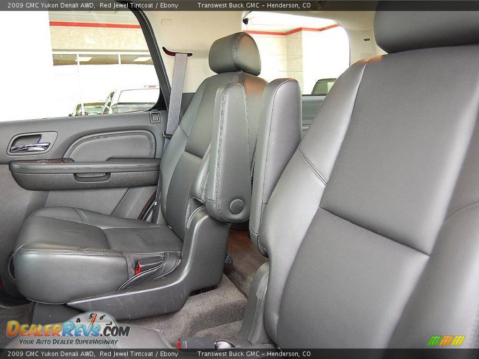 2009 GMC Yukon Denali AWD Red Jewel Tintcoat / Ebony Photo #14