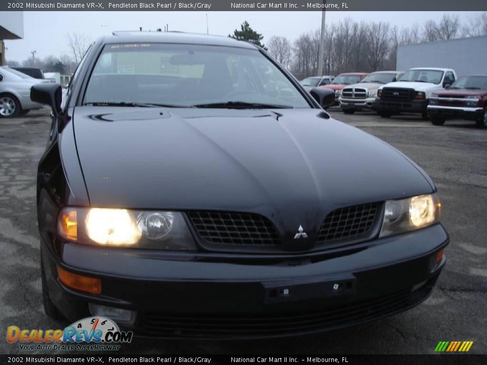 2002 Mitsubishi Diamante VR-X Pendleton Black Pearl / Black/Gray Photo #3