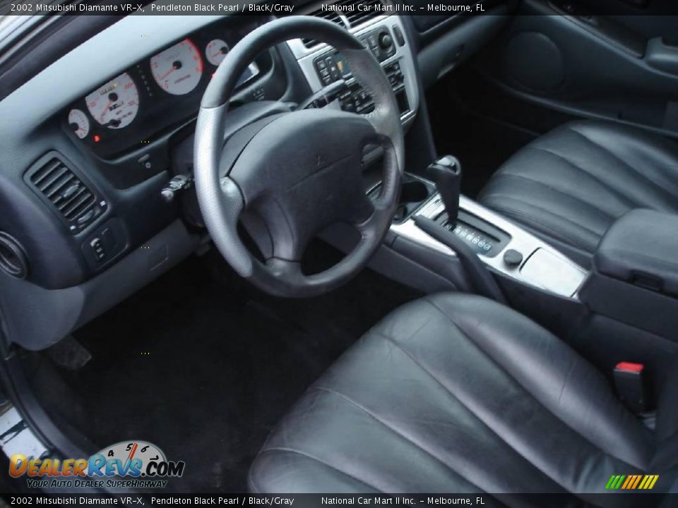 2002 Mitsubishi Diamante VR-X Pendleton Black Pearl / Black/Gray Photo #13