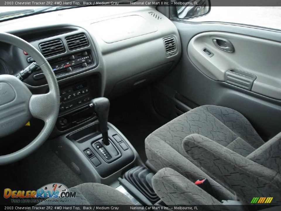 2003 Chevrolet Tracker ZR2 4WD Hard Top Black / Medium Gray Photo #9