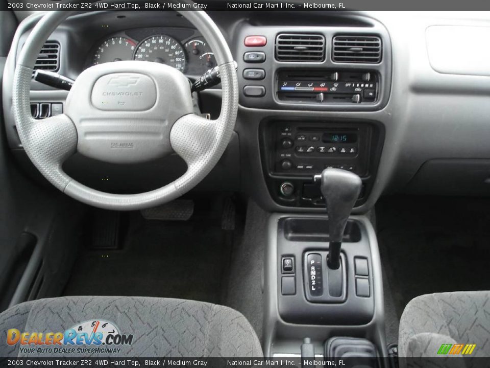 2003 Chevrolet Tracker ZR2 4WD Hard Top Black / Medium Gray Photo #10