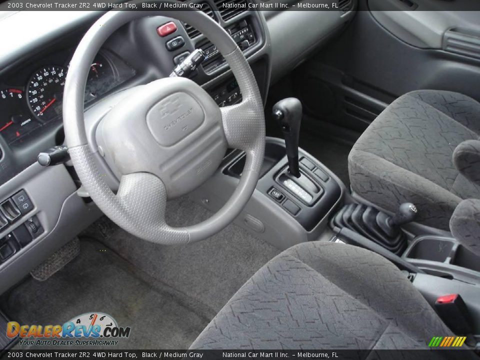 2003 Chevrolet Tracker ZR2 4WD Hard Top Black / Medium Gray Photo #11