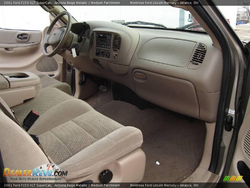 2001 Ford F150 XLT SuperCab Arizona Beige Metallic / Medium Parchment Photo #20