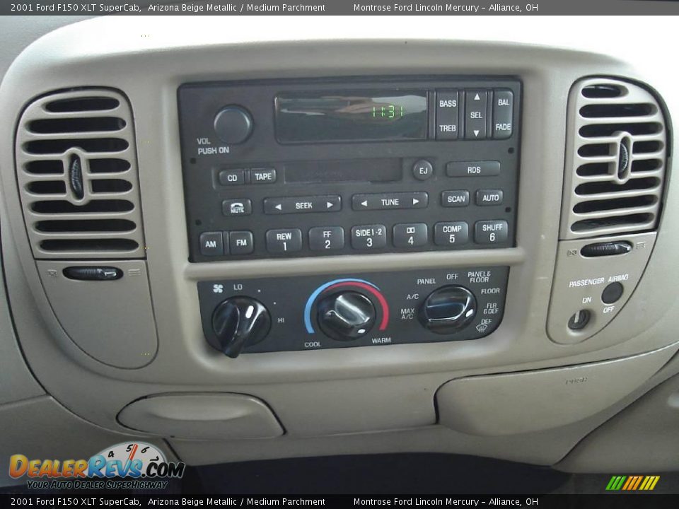 2001 Ford F150 XLT SuperCab Arizona Beige Metallic / Medium Parchment Photo #30
