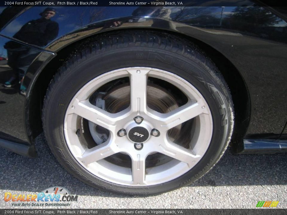 2004 Ford Focus SVT Coupe Pitch Black / Black/Red Photo #21