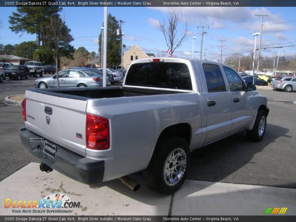 2005 Dodge Dakota ST Quad Cab 4x4 Bright Silver Metallic / Medium Slate Gray Photo #9