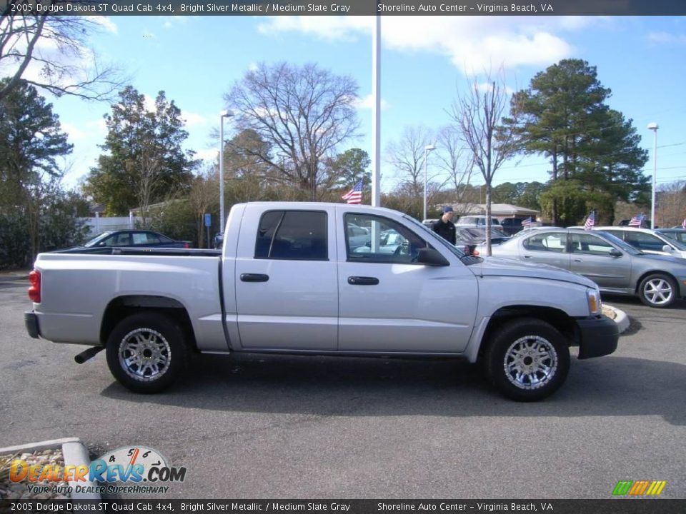 2005 Dodge Dakota ST Quad Cab 4x4 Bright Silver Metallic / Medium Slate Gray Photo #10