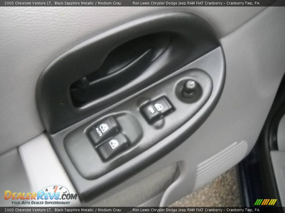 2003 Chevrolet Venture LT Black Sapphire Metallic / Medium Gray Photo #21