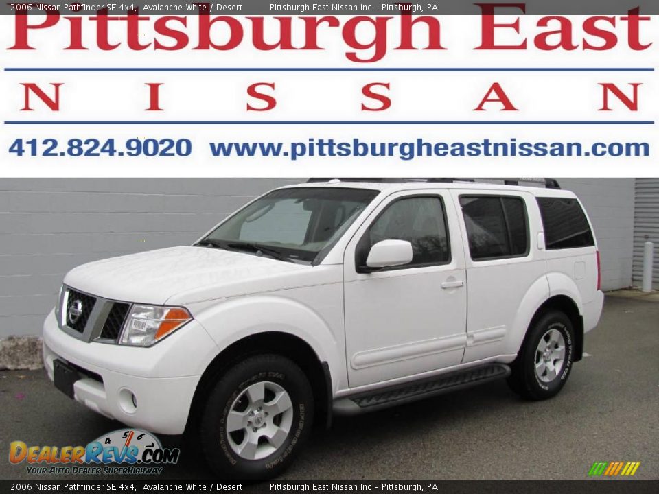 2006 Nissan Pathfinder SE 4x4 Avalanche White / Desert Photo #1