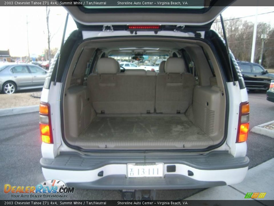 2003 Chevrolet Tahoe Z71 4x4 Summit White / Tan/Neutral Photo #19