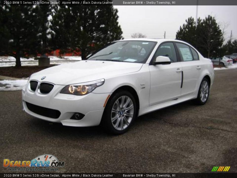 2010 BMW 5 Series 528i xDrive Sedan Alpine White / Black Dakota Leather Photo #1