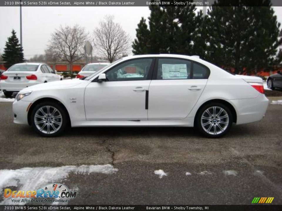 2010 BMW 5 Series 528i xDrive Sedan Alpine White / Black Dakota Leather Photo #2