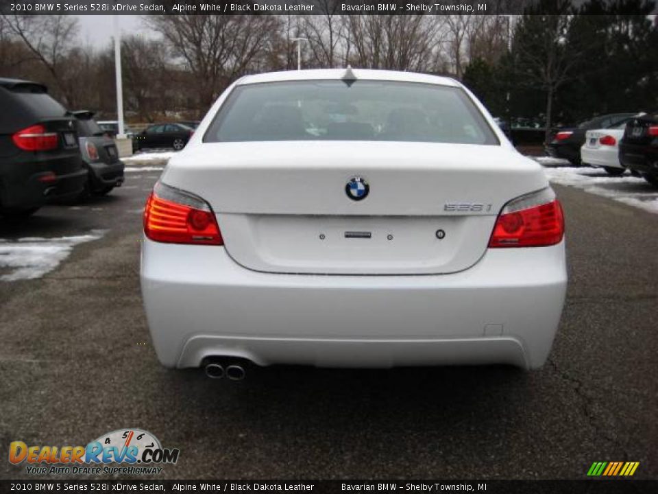 2010 BMW 5 Series 528i xDrive Sedan Alpine White / Black Dakota Leather Photo #4
