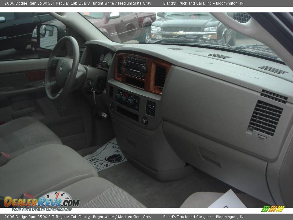 2006 Dodge Ram 3500 SLT Regular Cab Dually Bright White / Medium Slate Gray Photo #4