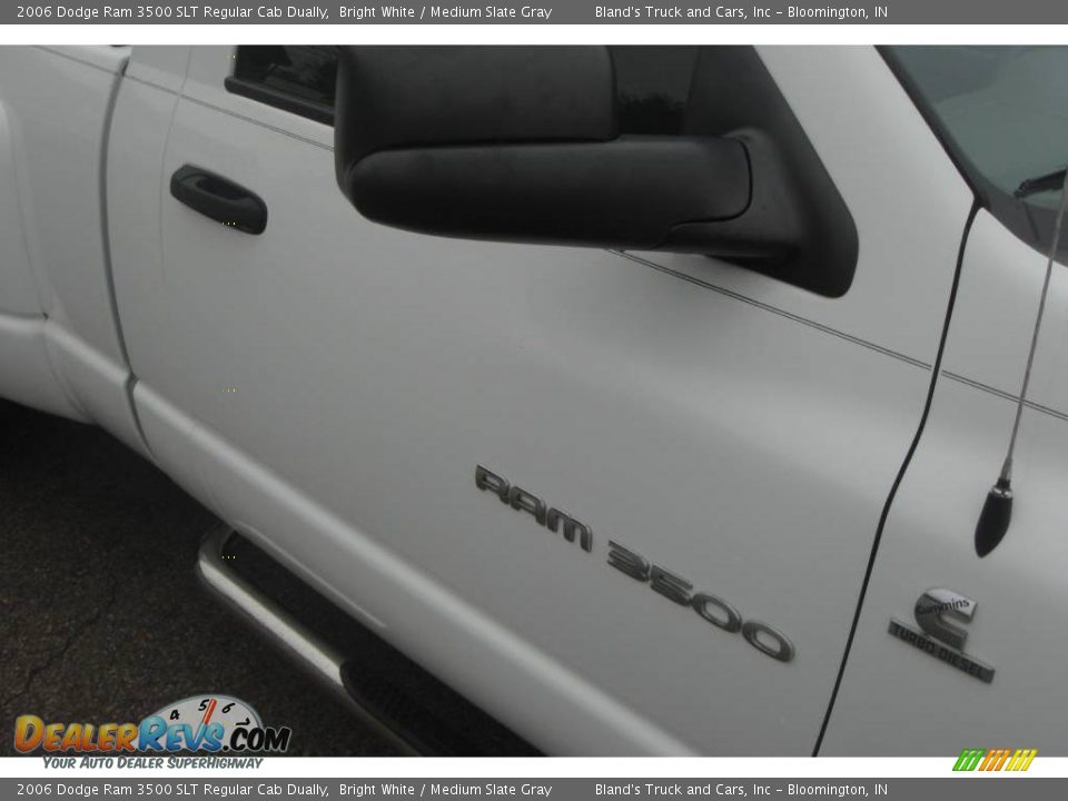 2006 Dodge Ram 3500 SLT Regular Cab Dually Bright White / Medium Slate Gray Photo #16