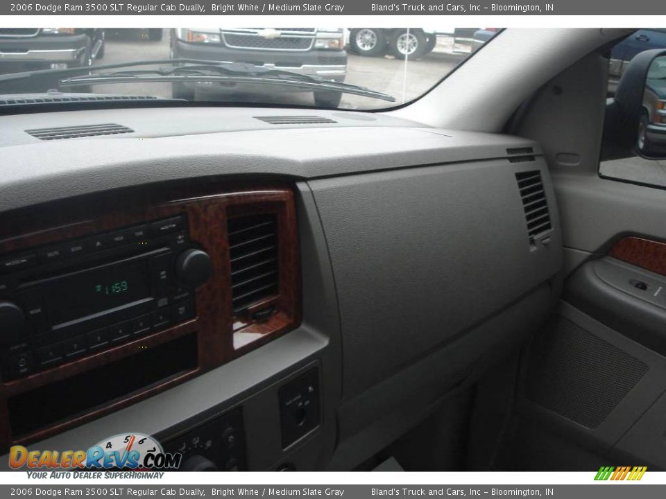 2006 Dodge Ram 3500 SLT Regular Cab Dually Bright White / Medium Slate Gray Photo #28