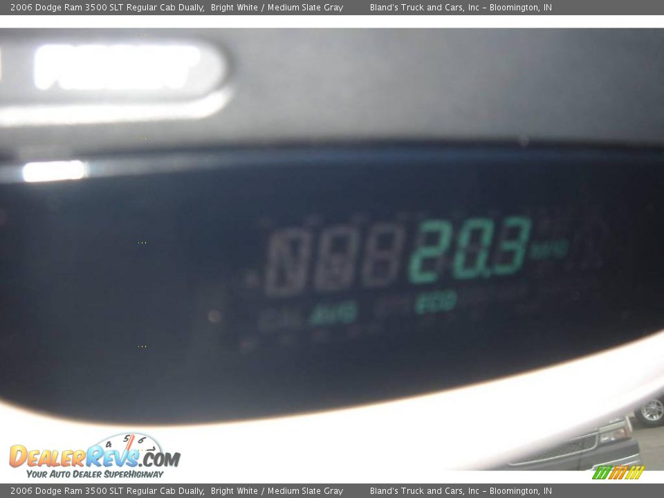 2006 Dodge Ram 3500 SLT Regular Cab Dually Bright White / Medium Slate Gray Photo #29